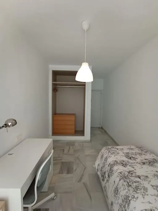 4 Rooms Pkg Marmoles Malaga Apartment