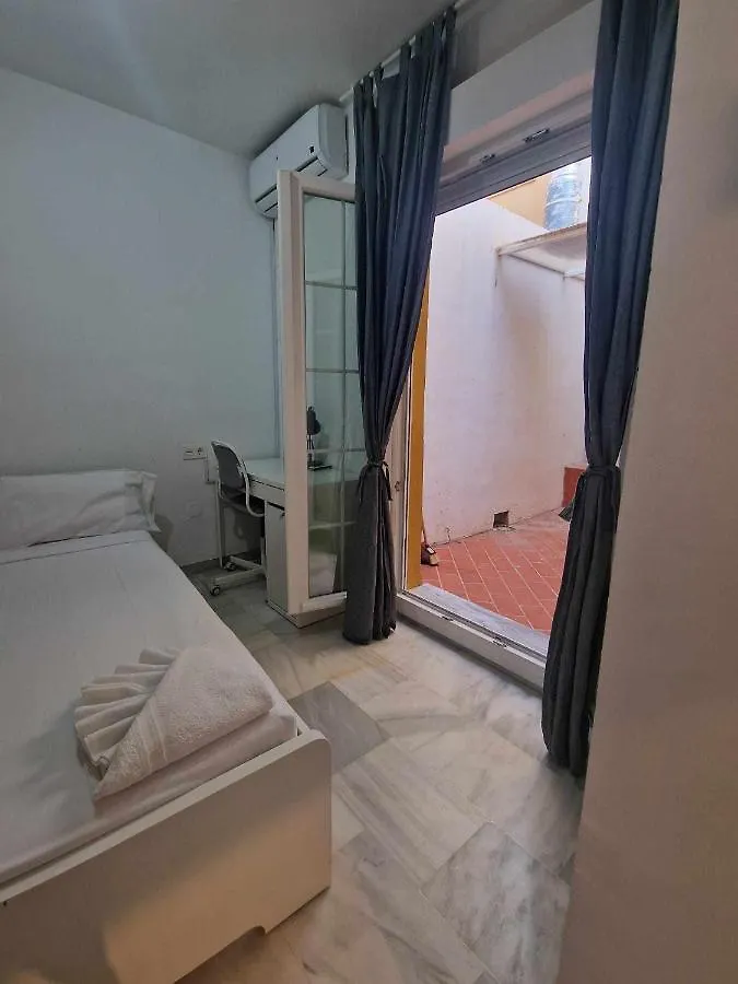 4 Rooms Pkg Marmoles Malaga
